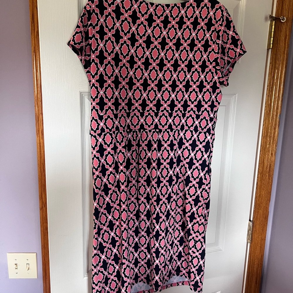 Charter Club Pink and Black Geometric Dress size petite large - Picture 3 of 3
